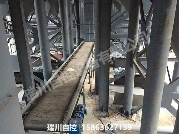 皮带式定量给料机(图4) 皮带式定量给料机(图4)